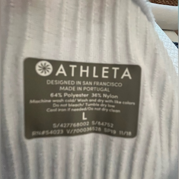 ✳️ Athleta tank top/shell thin, white NWOT - Picture 5 of 6